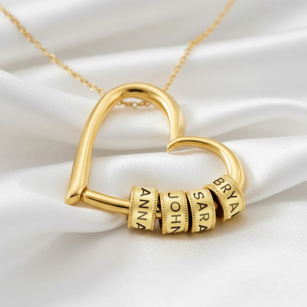 שרשרת לב המשפחה עם חריטה